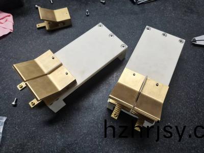 陶瓷(ci)裌(jia)具